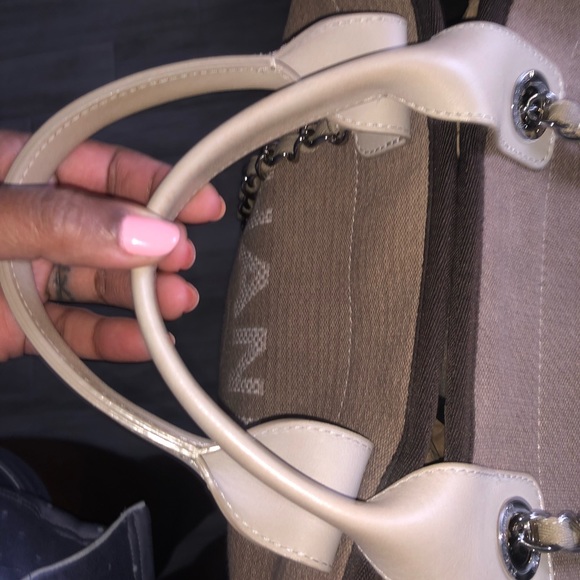 ***SOLD*** CHANEL Beige Canvas Deauville Large Tote Bag - Picture 4 of 16